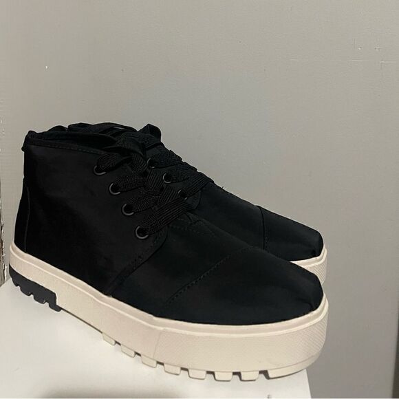 Toms | Womens Botas Lug Sneaker - Picture 5 of 9